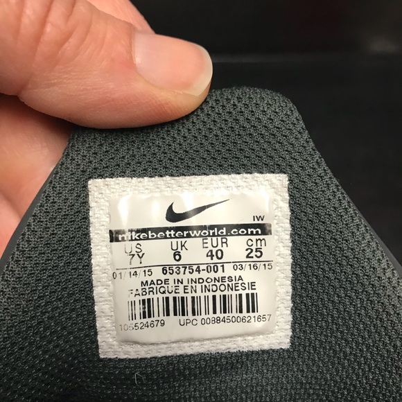 Nike youth size 7 - Picture 4 of 4